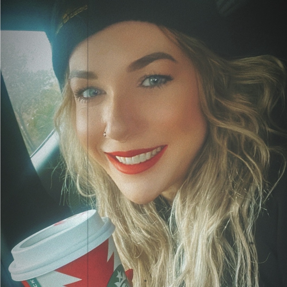 Meet your Posher, Brittany